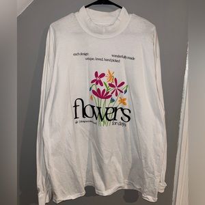 white flowers long sleeve turtleneck